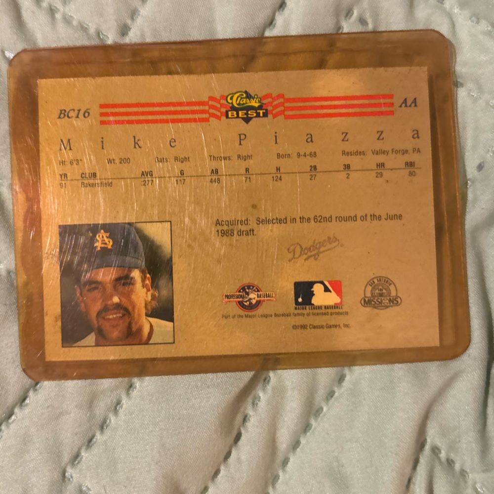 Baseball Trading Card Set - Picture 10 of 11